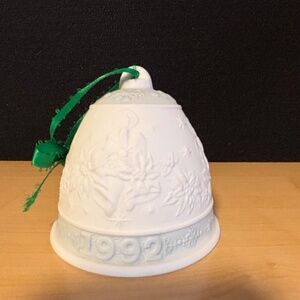 Lladro 1992 Annual Christmas Bell